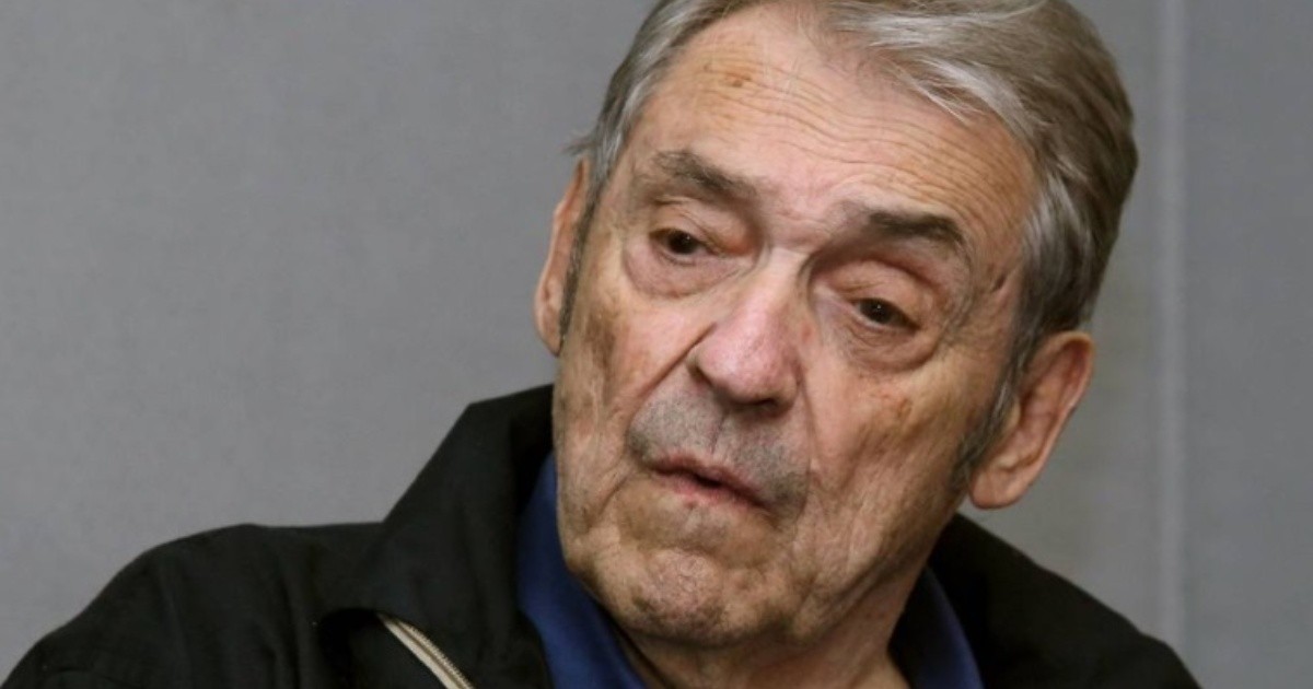 Internaron de urgencia al cantautor Alberto Cortez Rosario3