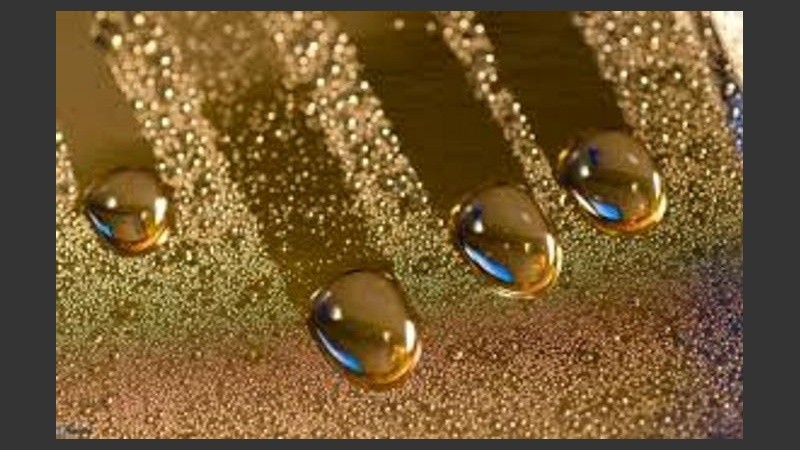 Cuatro gotas al sol. 