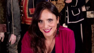 Olivia Sellerio recopila en su álbum "Zara Zabara" las canciones que compuso para la serie italiana "El Comisario Montalbano".