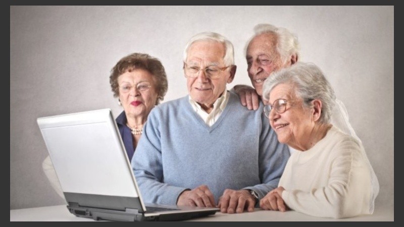 En la Argentina y desde mayo de 2017 está vigente la Ley 27.360, que aprueba la Convención Interamericana sobre la Protección de los Derechos Humanos de las Personas Mayores.