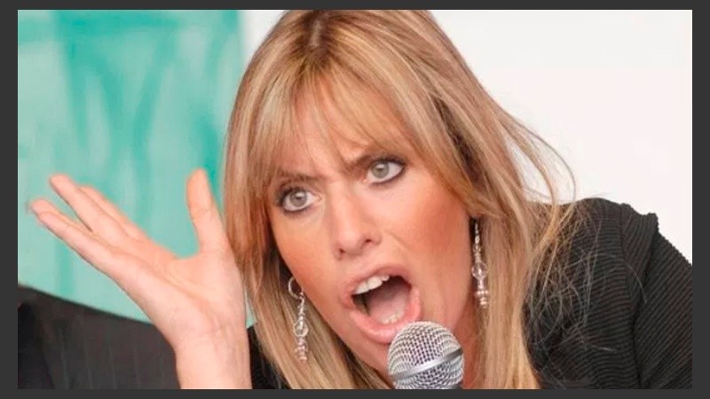 Alessandra Mussolini es diputada por el partido de centro-derecha Forza Italia.