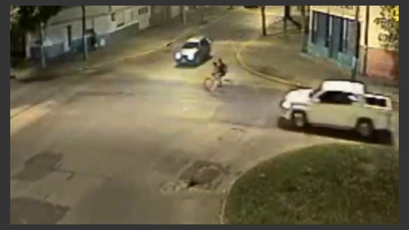 Un cruce de calles que parece una pista.