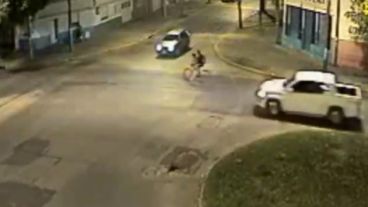 Un cruce de calles que parece una pista.