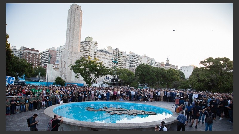 El homenaje a ex combatientes y caídos este martes en Rosario.