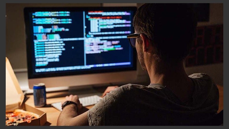 El curso comienza el miércoles 10 de abril a las 18:30.