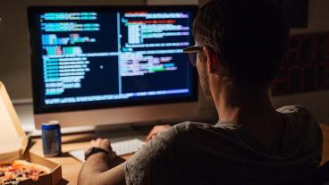 El curso comienza el miércoles 10 de abril a las 18:30.