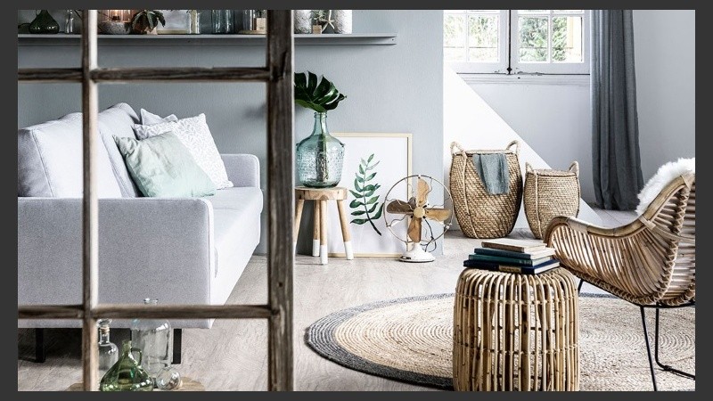 Cerámica, ratán, madera y pintura se fusionan con arte