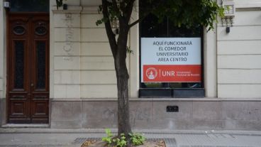 Uno de los nuevos comedores se abrirá a una cuadra de la Facultad de Derecho.