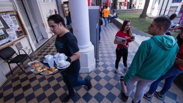 Las elecciones de la UNR se realizaron en doce facultades.