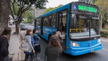 Menos pasajeros para los colectivos rosarinos.