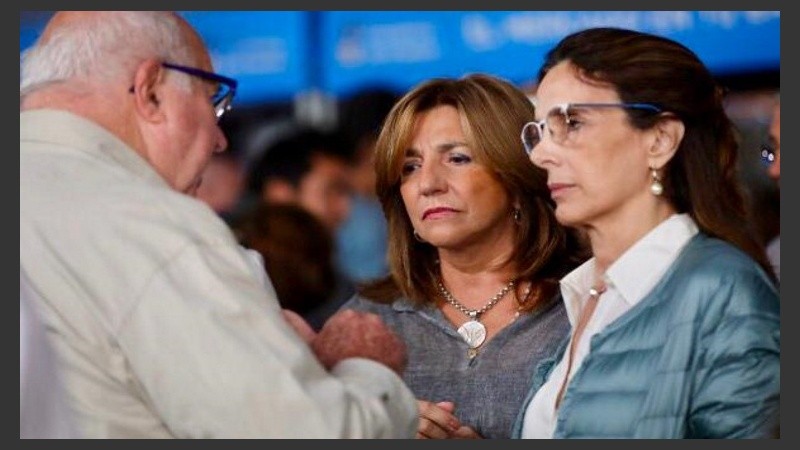 La precandidata a diputada provincial Silvina Frana y la precandidata a gobernadora María Eugenia Bielsa.