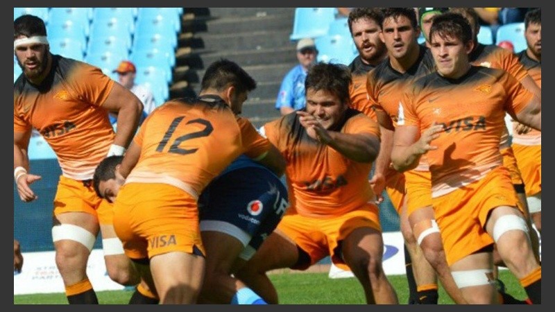 La marca argentina ante los Bulls.