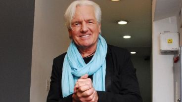 Sergio Denis presenta "distrés respiratorio, inestabilidad hemodinámica y continúa en asistencia respiratoria mecánica”.