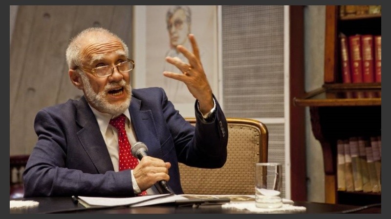 Hoy, miércoles 17, José Emilio Burucúa recibirá el Doctor Honoris Causa por la UNR.