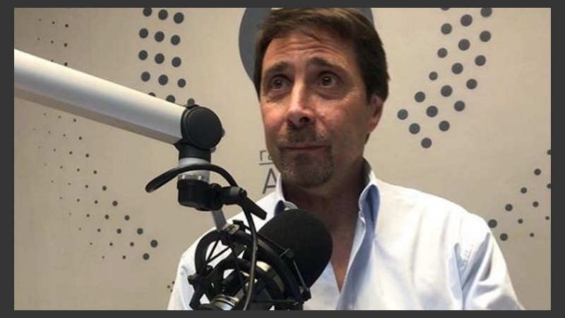 Feinmann tiene covid-19.