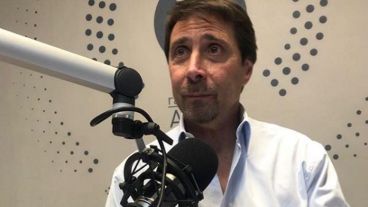 Feinmann tiene covid-19.