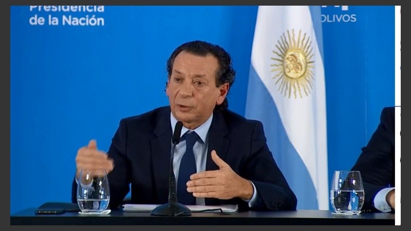 Sica dijo que a partir de ahora habrá fuertes controles a las empresas.