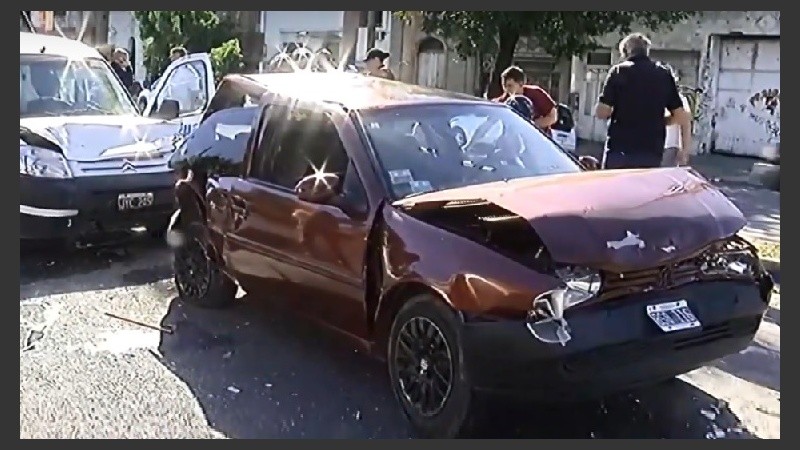 Cuatro coches dañados por el siniestro en horas de la tarde.