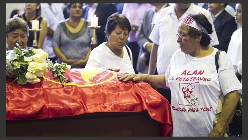 Imágenes del velatorio de Alan García en Perú. 