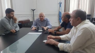 Lifschitz se reunión con su gabinete de Seguridad en Rosario.