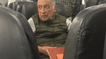 El hombre que habría molestado a Cristina.