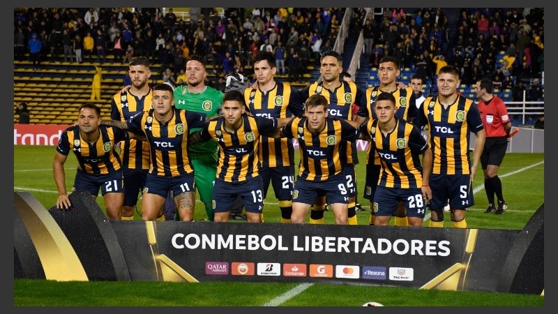 Los once que mandó Cocca a la cancha en el Gigante.