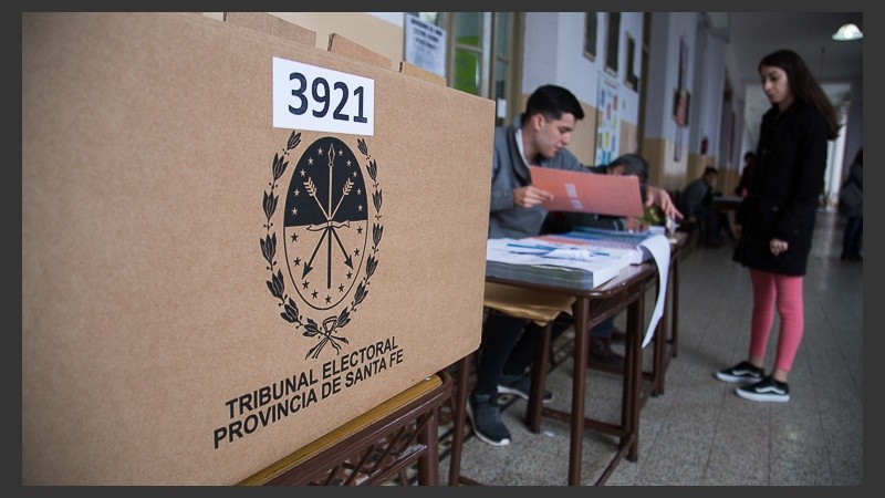 Domingo de elecciones primarias en Rosario y en toda la provincia. 