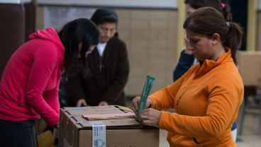 Domingo de elecciones primarias en Rosario y en toda la provincia.