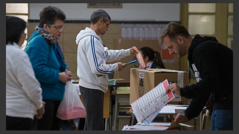 Domingo de elecciones primarias en Rosario y en toda la provincia. 