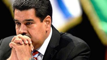 Maduro aseguró que los comandantes militares lo apoyan.