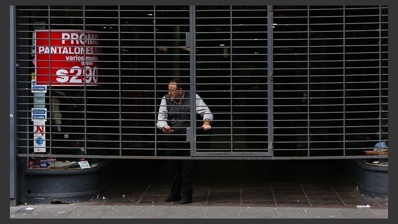 Negocios cerrados, una de las postales de este martes.