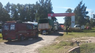 Fanáticos del TC acampan en las afueras del autódromo.