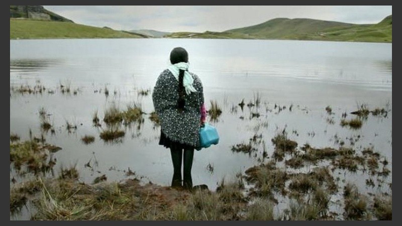 “Hija de la Laguna”, de Ernesto Cabellos narra la lucha de la población de Cajamarca (Perú) contra una empresa minera