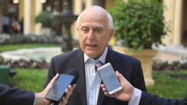 El gobernador Lifschitz sería uno de los perjudicados por las maniobras que investiga Ramos Padilla.