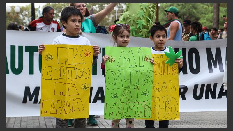 En Rosario la marcha fue de plaza San Martín hasta el Monumento.