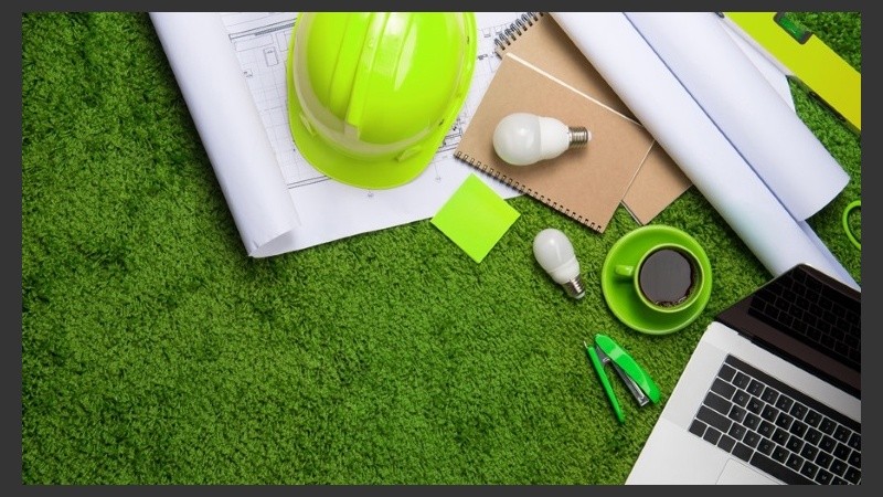 El cursado será los días viernes de 18 a 22 y los sábados de 8 a 12.