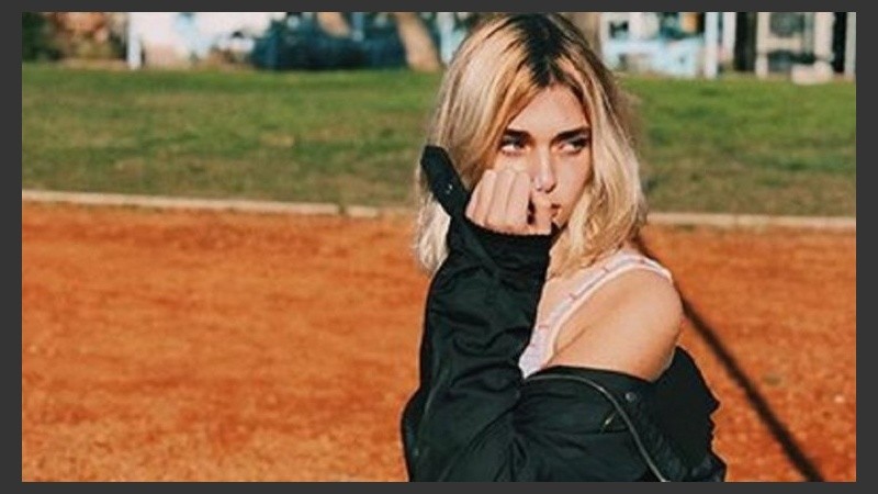 La adolescente declaró ser bisexual en una de sus redes sociales.