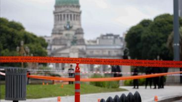 El ataque fue perpetrado a 300 metros del Congreso.