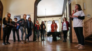 Una guía relata la historia de lo que fue la casa del reconocido arquitecto Rafael Candia en el actual Club Alemán.