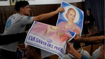 "Eva Santa del Pueblo", la consigna que lanzó la CGT.