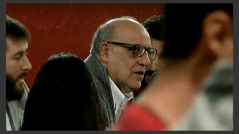 El presidente de Newell's estuvo en la asamblea.