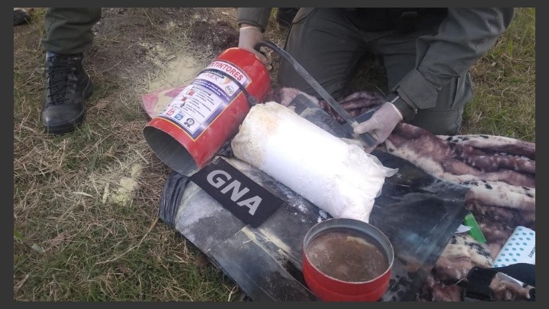 Gendarmes realizaron el operativo a la altura de Luis Palacios.