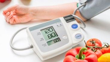 Impulsan controles de presión arterial en un día especial.