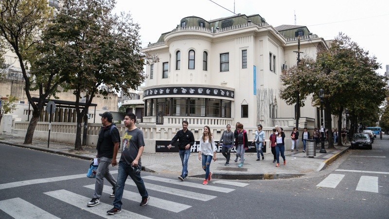 El recorrido se inicia en el Museo de la Memoria en Córdoba y Moreno.