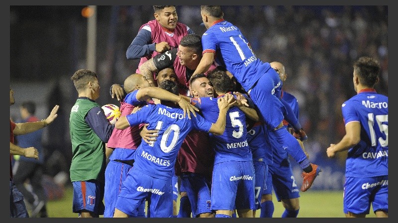 Gran noche del Matador de Victoria.