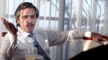 Fernández se postulará como precandidato a presidente.