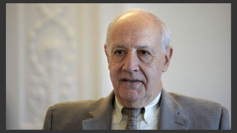 El candidato presidencial de Consenso 19.