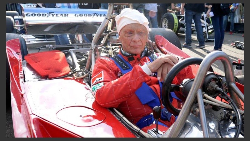Niki Lauda atravesó un trasplante de pulmón en el verano. 