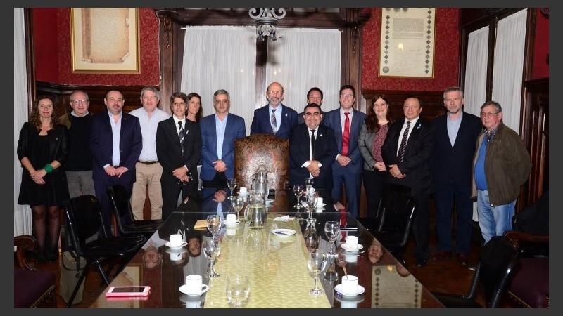 El bloque de asambleístas del oficialismo se reunió este martes.