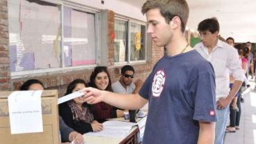 Los menores entre 16 y 18 años podrán votar en las elecciones nacionales.